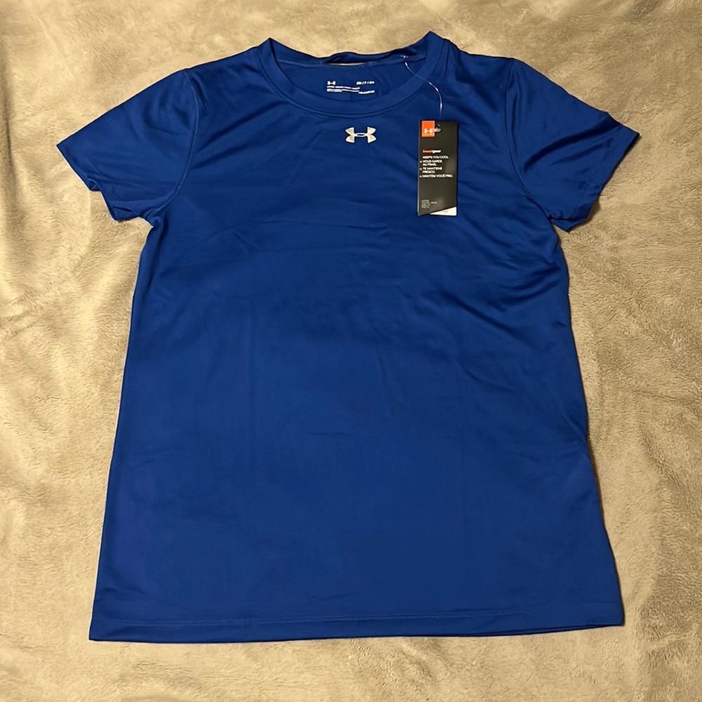 Under Armour women’s loose dri fit tshirt size small